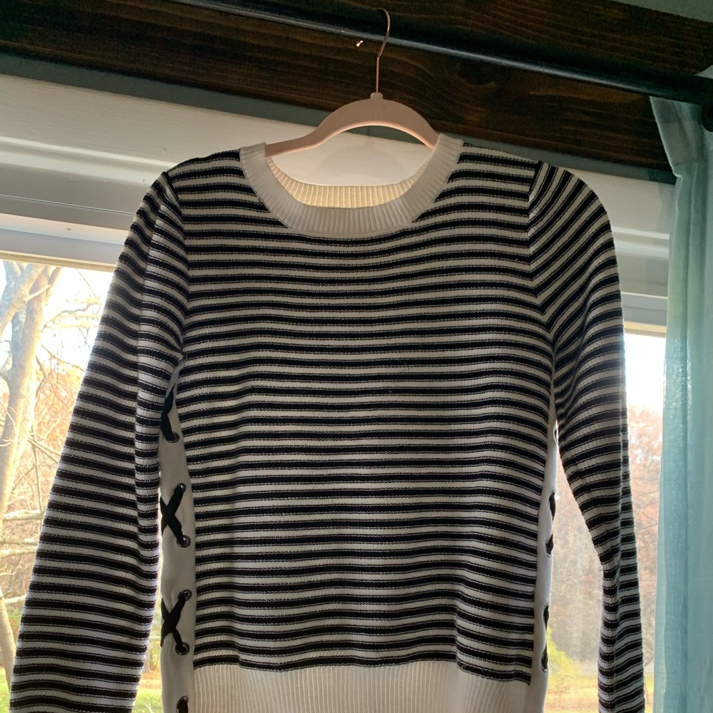 Cupio stripe sweater with ribbon side accents size M